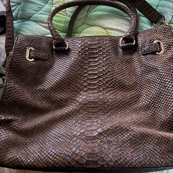 RARE - Hard to find Michael Kors Snakeskin Purse, wallet. And wristlet Bundle - Picture 2 of 12